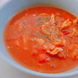 サバの水煮缶でトマト煮込み